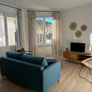 3 Chambres Et Terrasse Eyragues