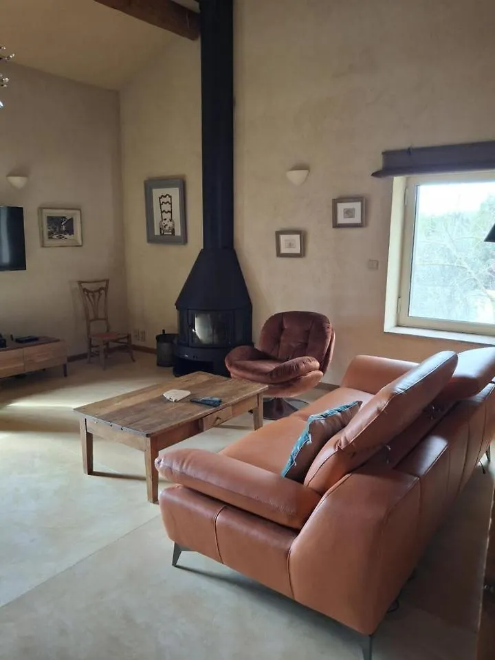 Appartement Les Acacias - Campagne Avec Piscine Commune Eyragues Apartment