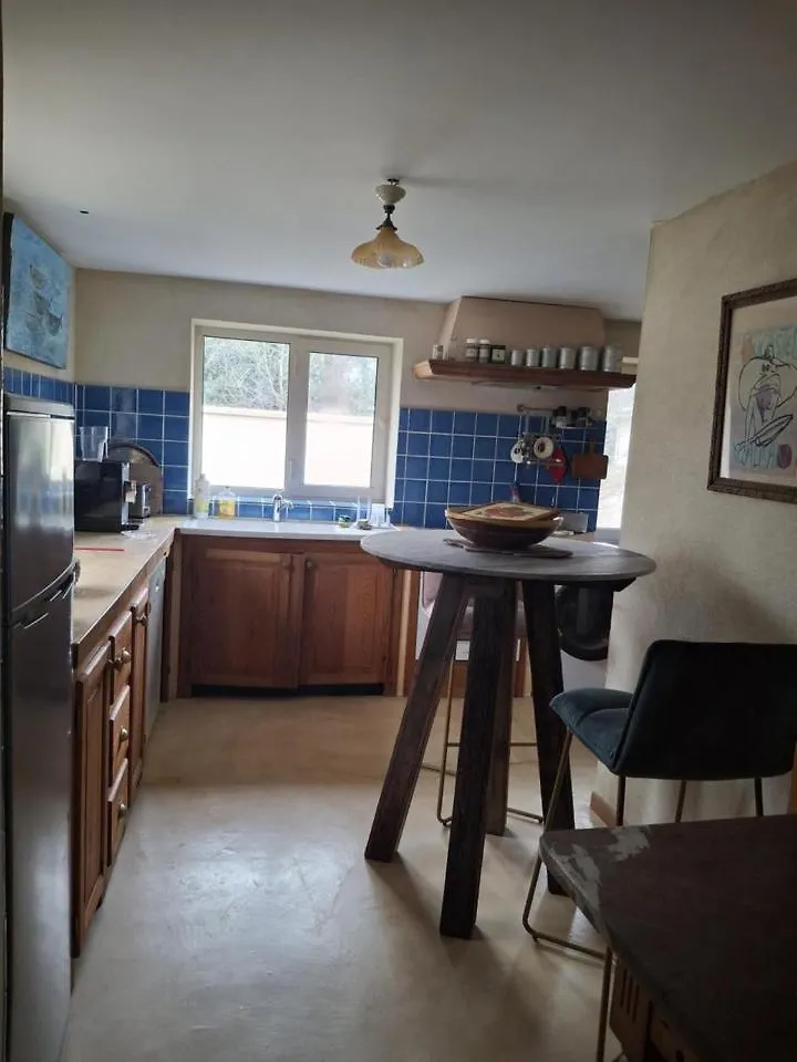 Appartement Les Acacias - Campagne Avec Piscine Commune Eyragues